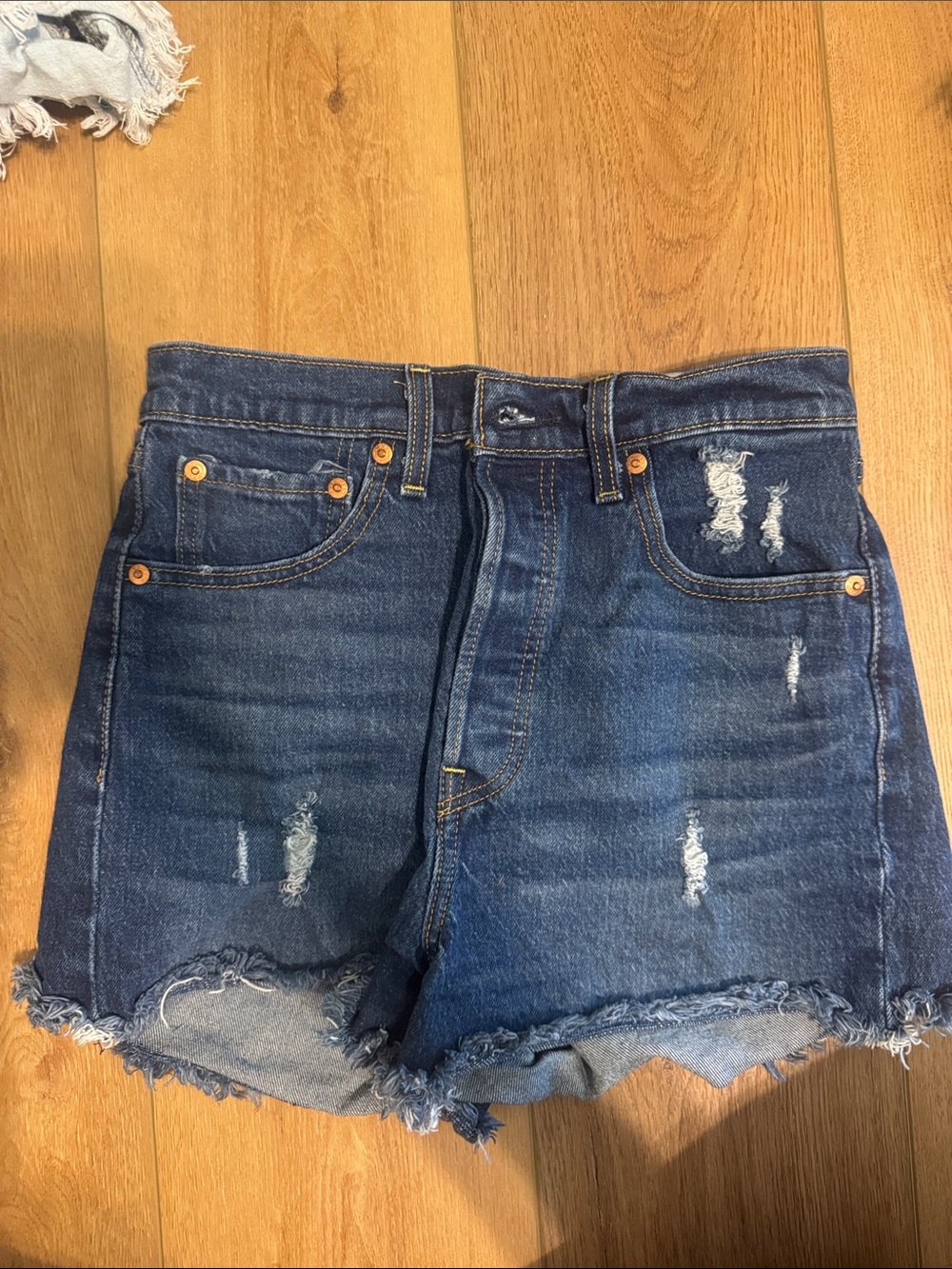 Distressed Dark Blue Denim Levi’s Ribcage High-Waist Women's Shorts